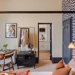 Pembroke House I Your 公寓