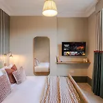 شقة Pembroke House I Your