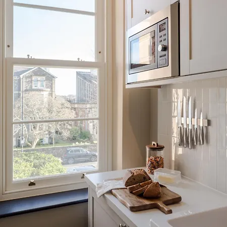 Pembroke House I Your