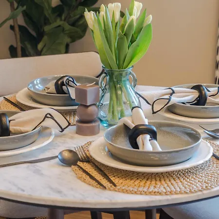 Daire Pembroke House I Your