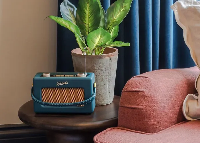 Pembroke House I Your