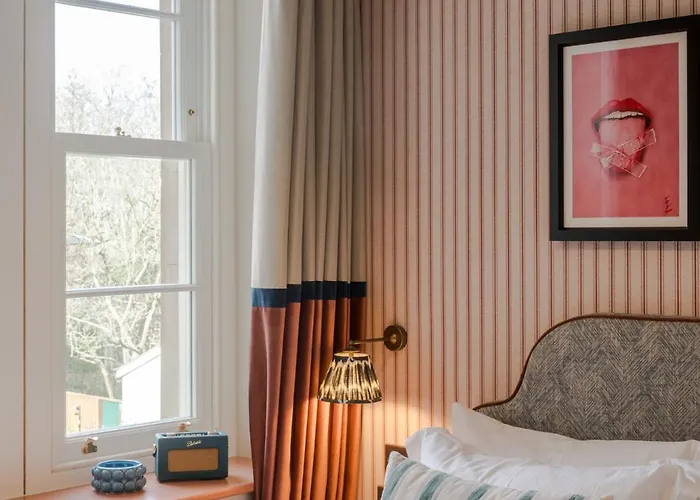 Apartament Pembroke House I Your