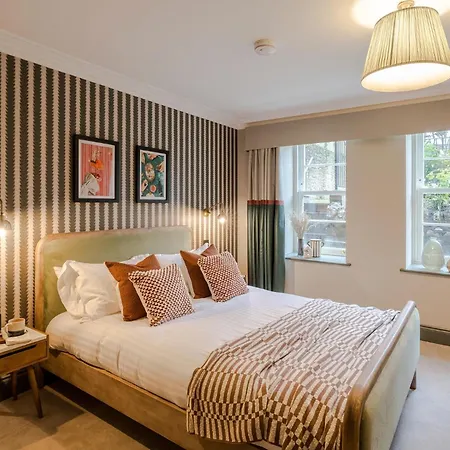 Apartment Pembroke House I Your