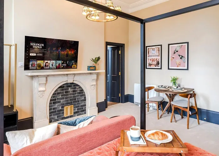 Pembroke House I Your * 布里斯托