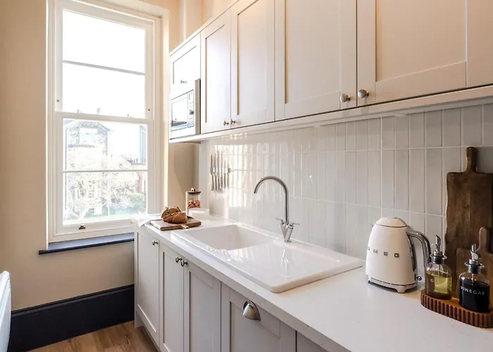 Pembroke House I Your